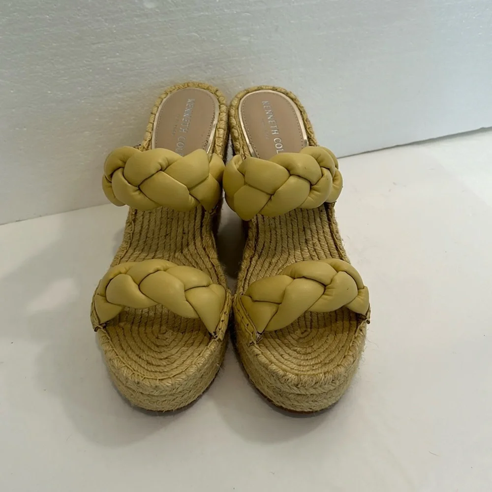 Kenneth Cole Olivia Braided Espadrille Wedge Sandals Yellow Size 9 NWOT
